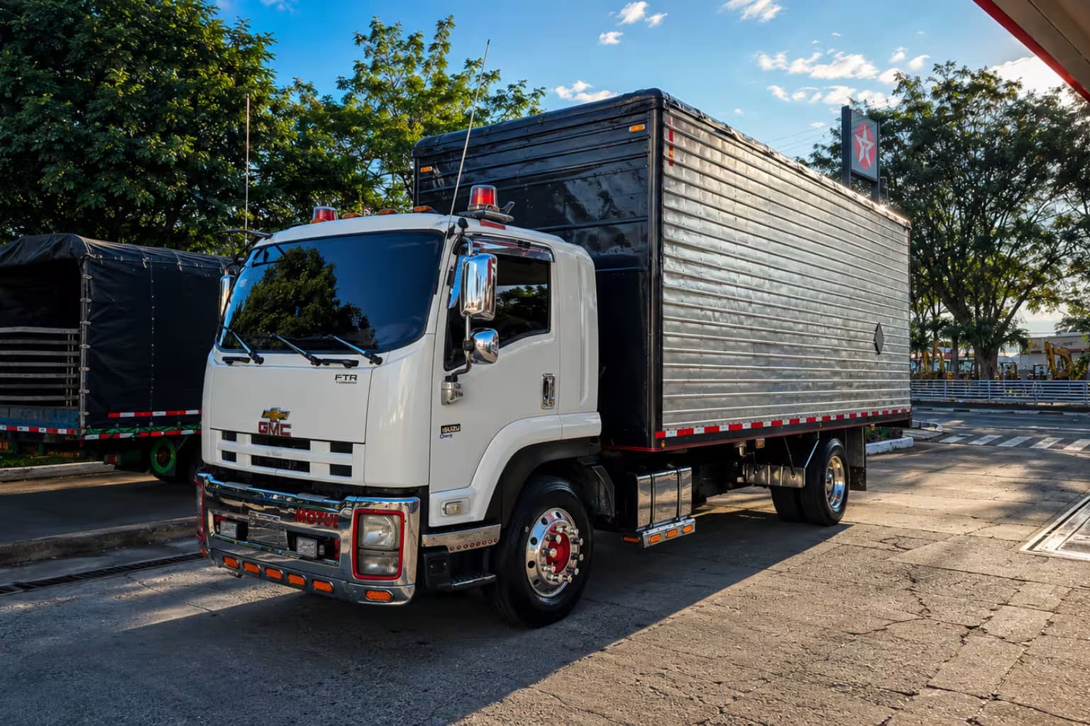 CHEVROLET FTR 2012